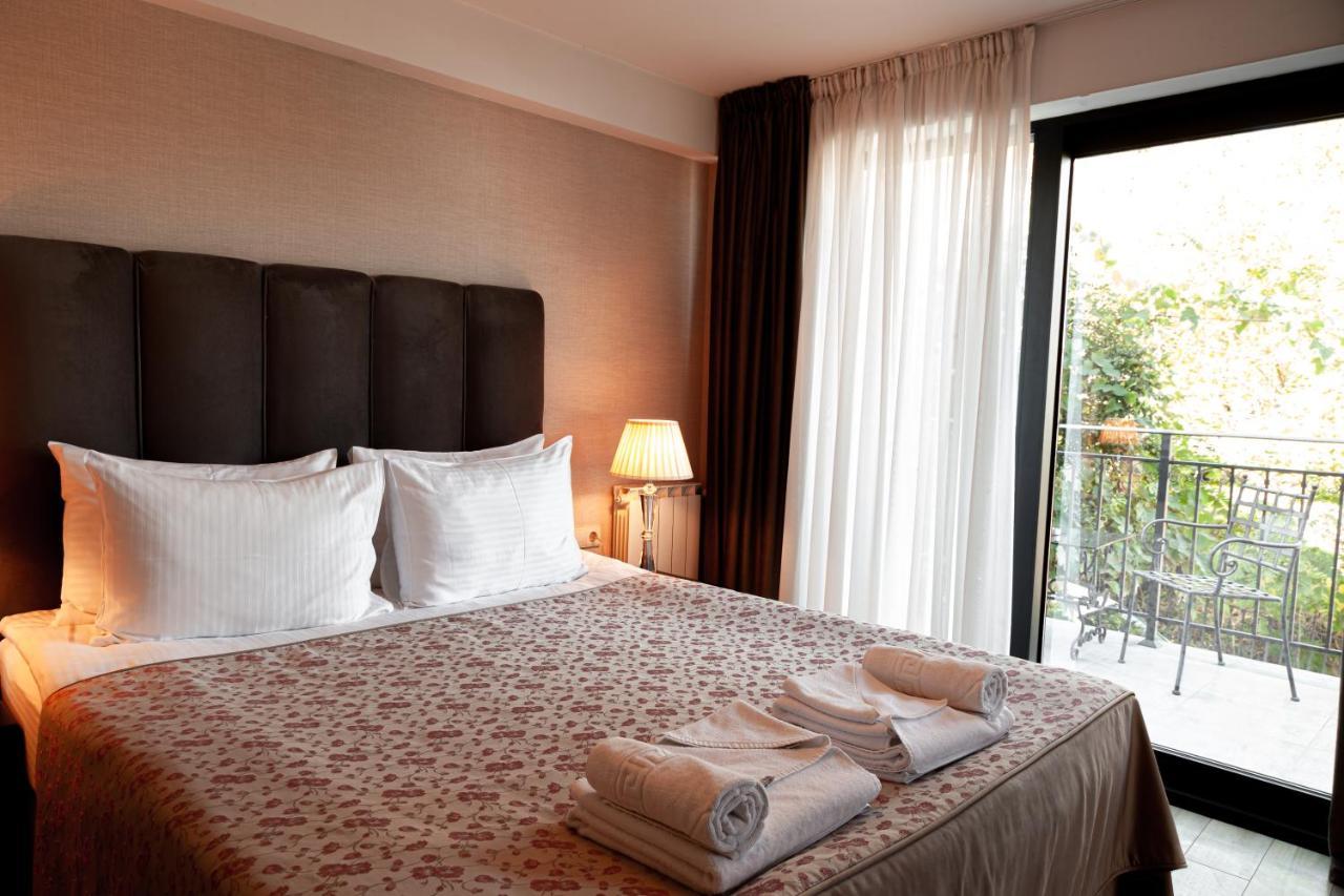 Hotel Winoterra Тбілісі Екстер'єр фото